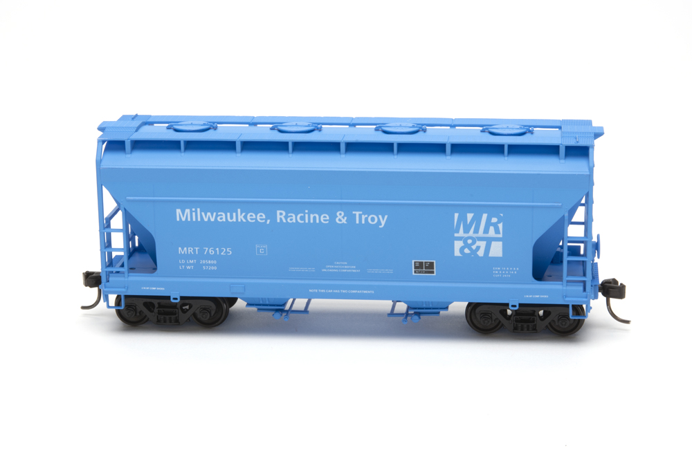 Milwaukee, Racine & Troy 2,970-cubic-foot-capacity two-bay Center Flow covered hopper kit