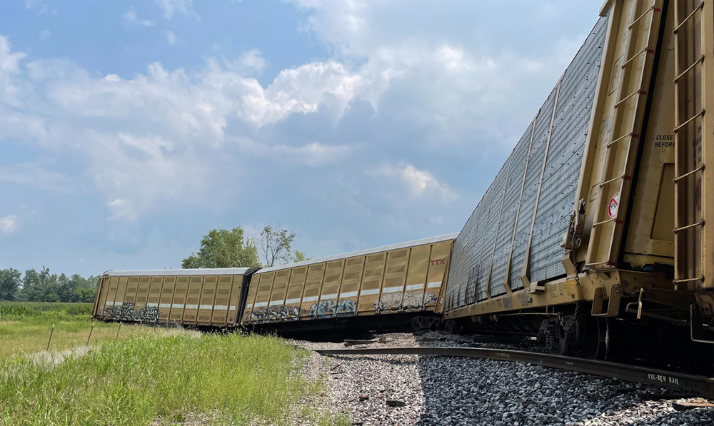 Derailed auto racks