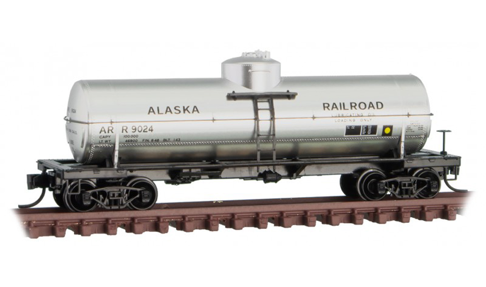 Alaska RR 39-foot single-dome tank car.