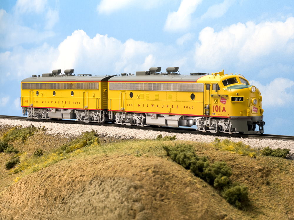 WalthersProto HO scale EMD FP7 and F7B