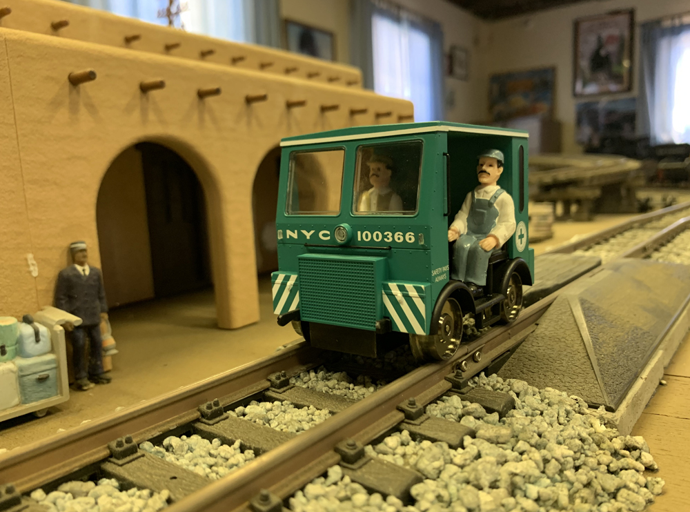 Model switcher approaching model station