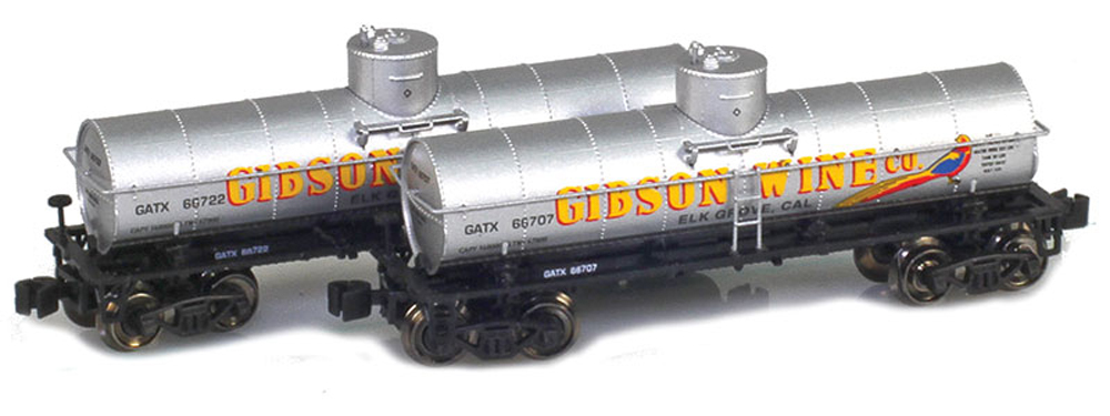  American Z Line Gibson Wine Co. General American 1917 8,000-gallon tank car two-pack.