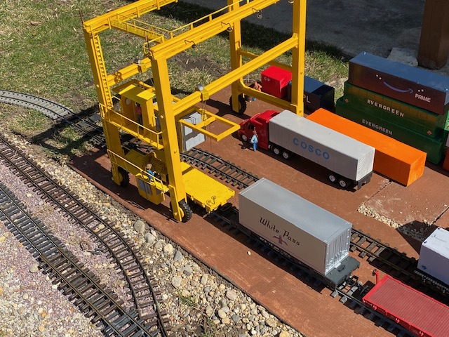 Model gantry crane on a garden railroad