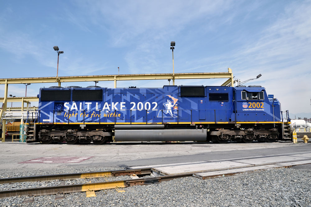 Ten unusual locomotive paint schemes: bright blue locomotive with light blue pattern