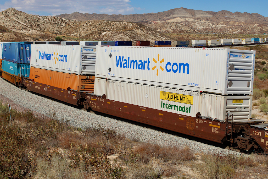 Analysis: Are trailers reaching the end of the intermodal road? - Trains