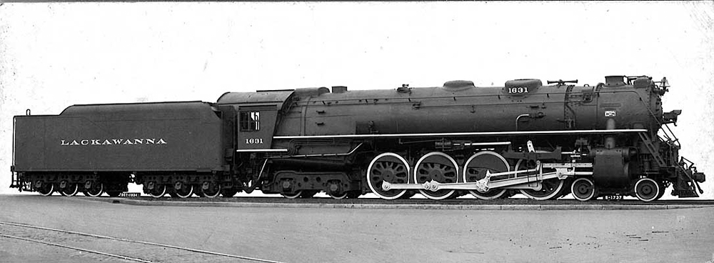 Roster-type image of a larger 4-8-4 steam locomotive.
