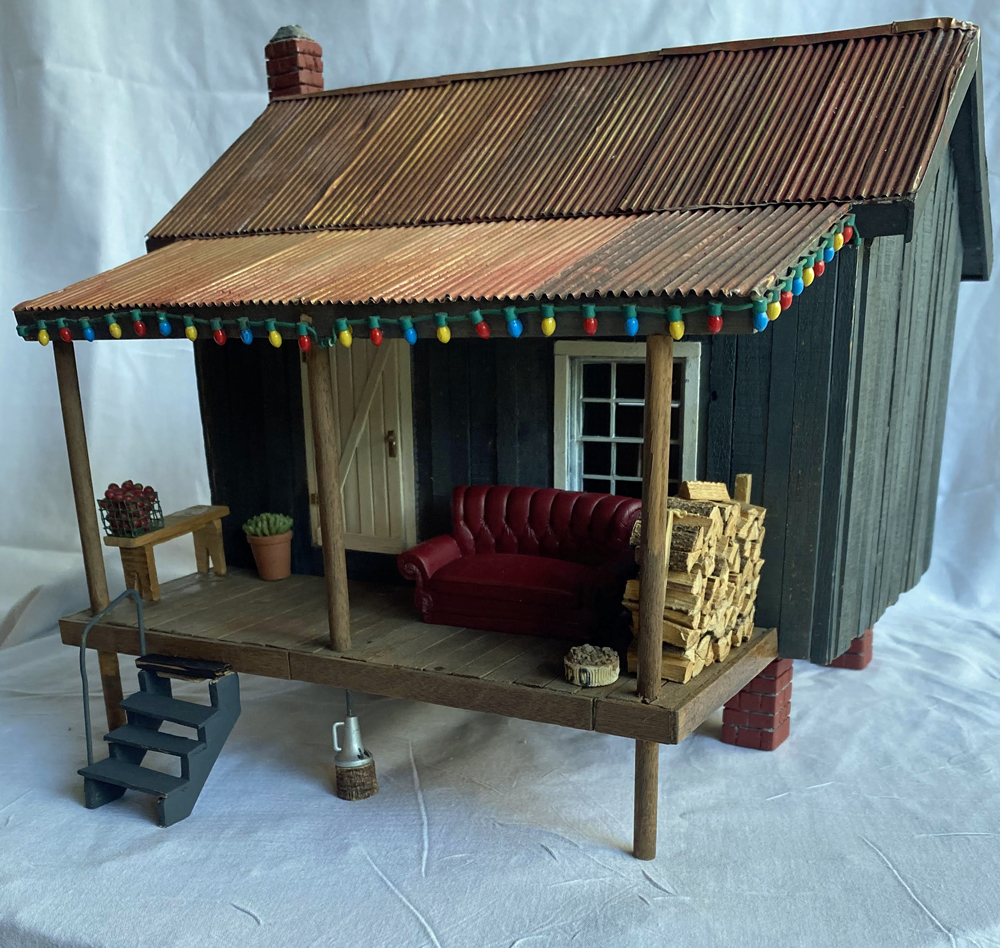 garden railroad farmhouse front