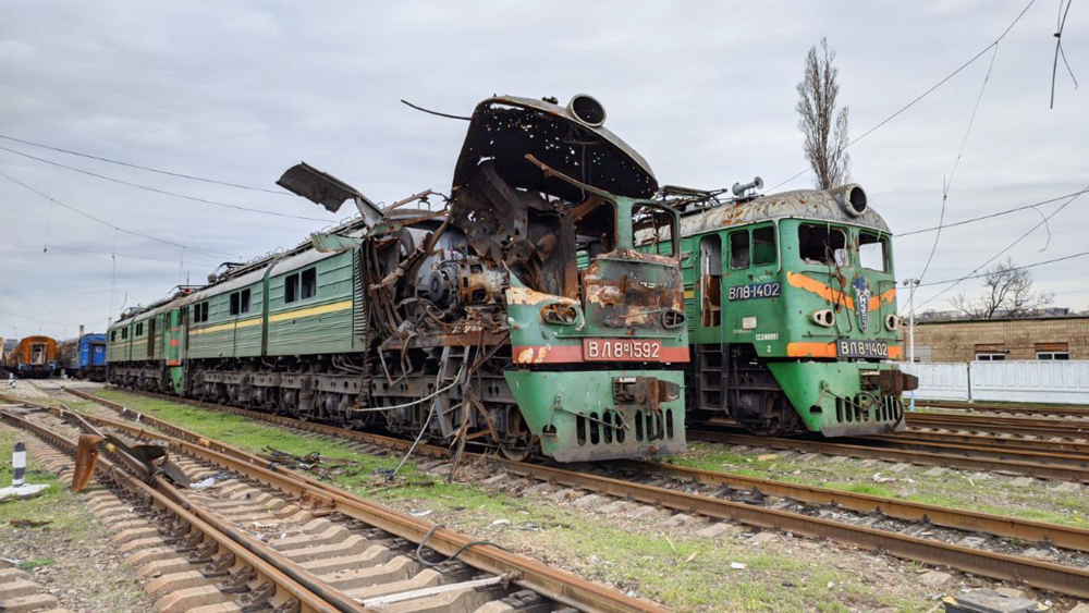 Electric locomotive with cab torn apart