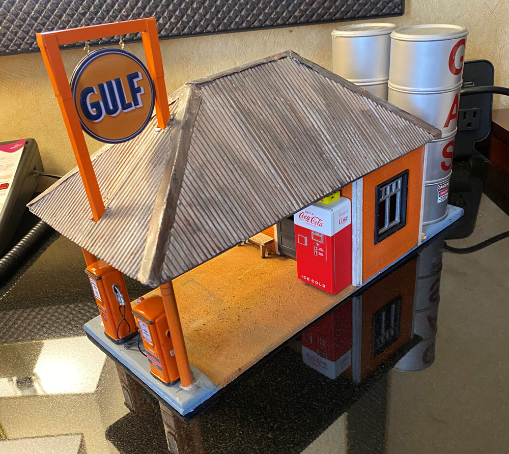 model of Gulf gas station