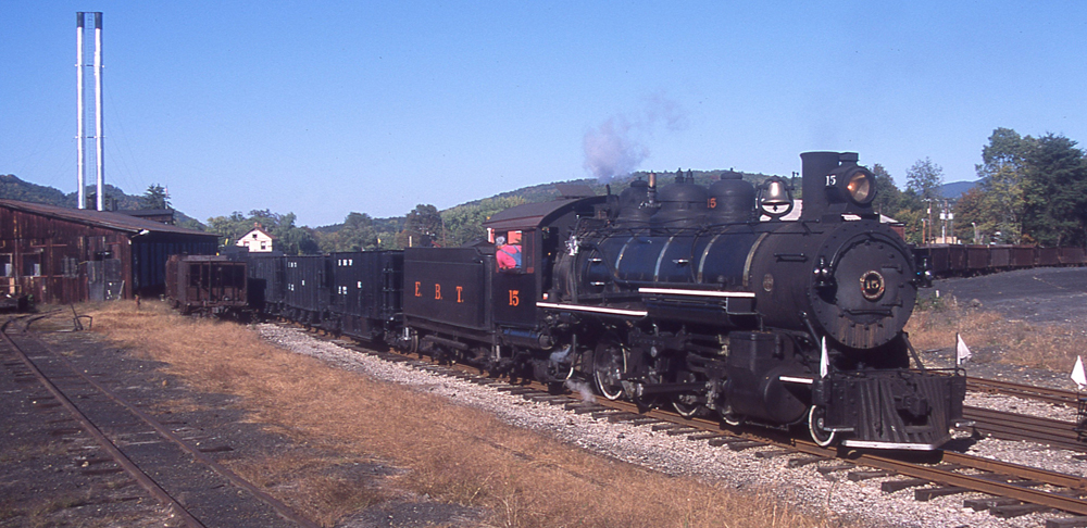 Steam locomotive with coal hoppers