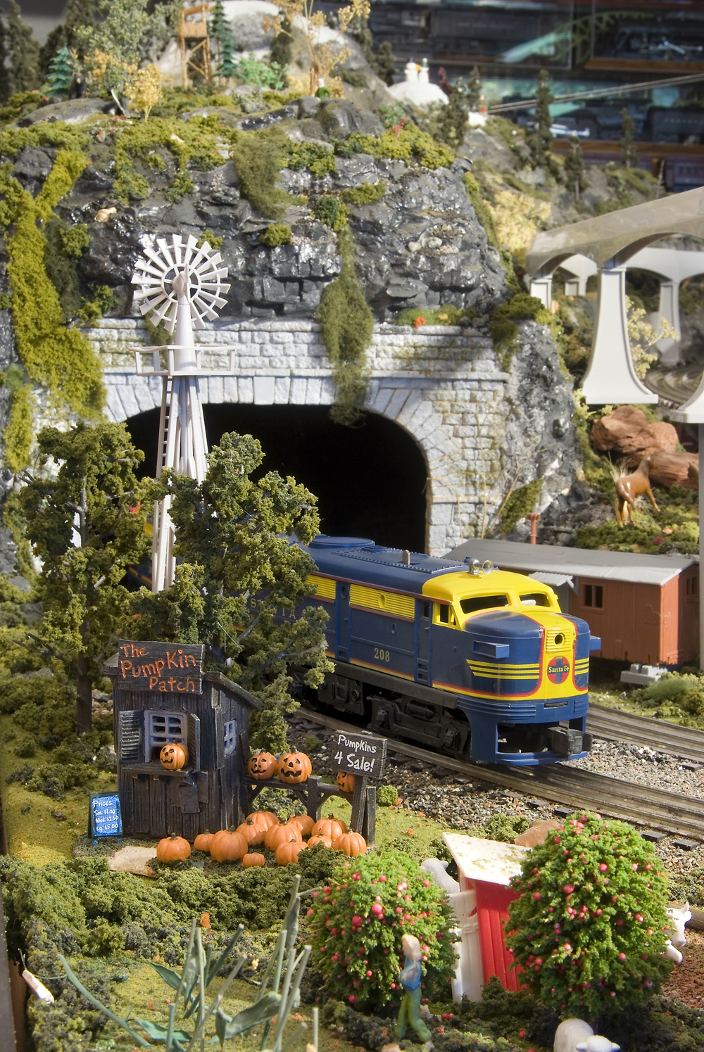 Lionel engine runs on O gauge Halloween layout