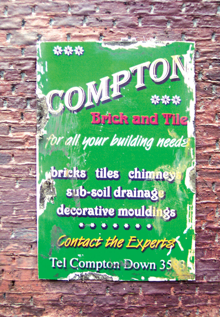 Green faux enamel sign