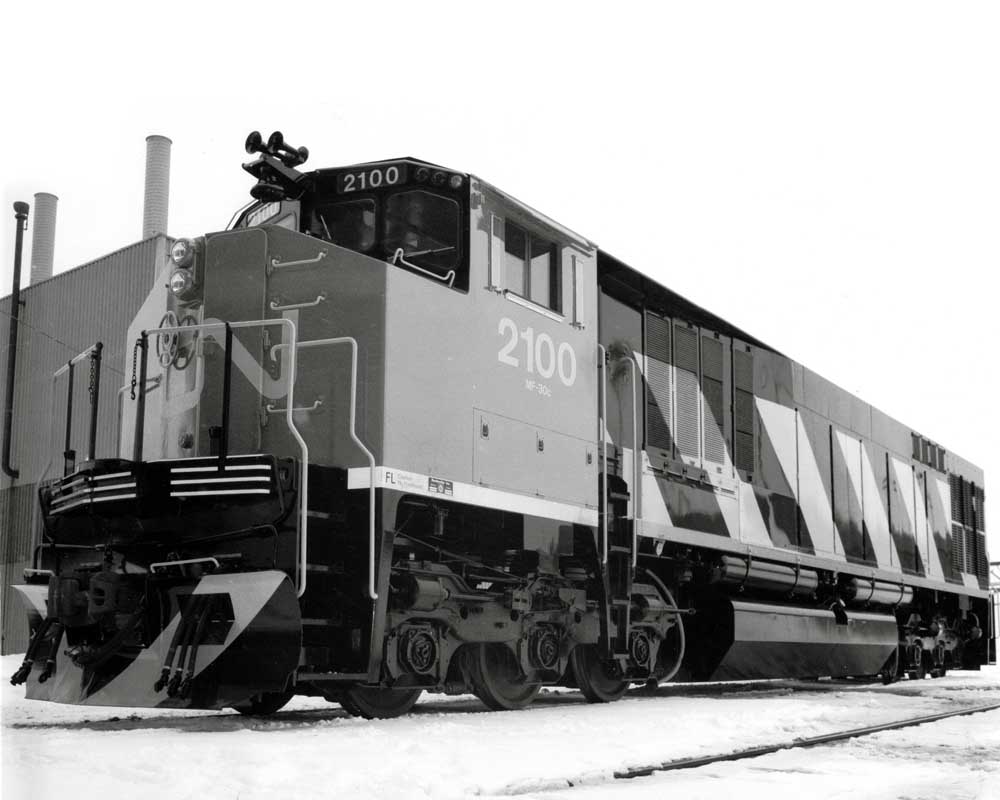Bombardier HR616 locomotive with black-and-white stripes