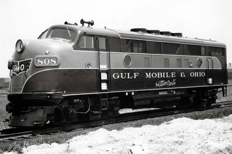 Bestselling firstgeneration ElectroMotive diesel Trains