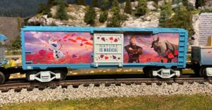 Lionel Frozen 2 boxcar