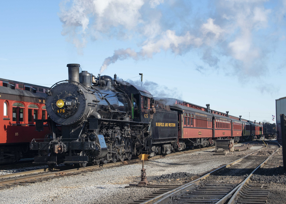 Strasburg details 96-hour repair to engine No. 475 - Trains