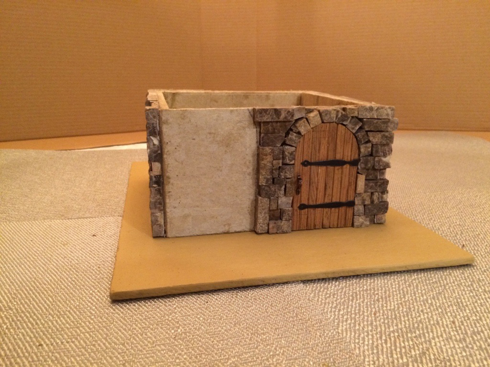inished model cottage door