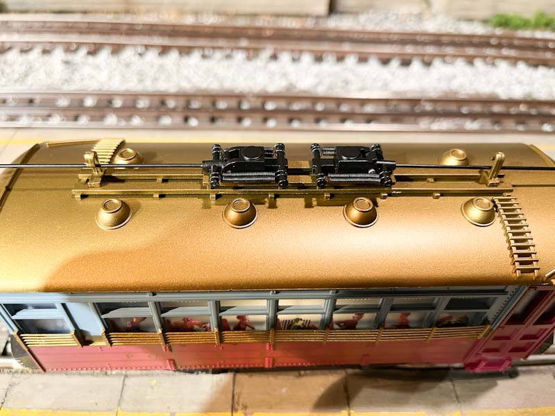 Lionel trolley pole springs on roof