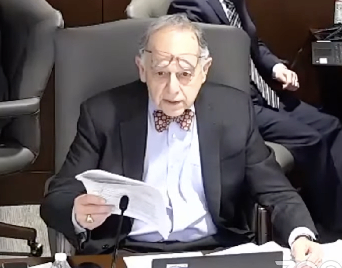 STB chairman sharply criticizes U.S. Class I railroad cutbacks and