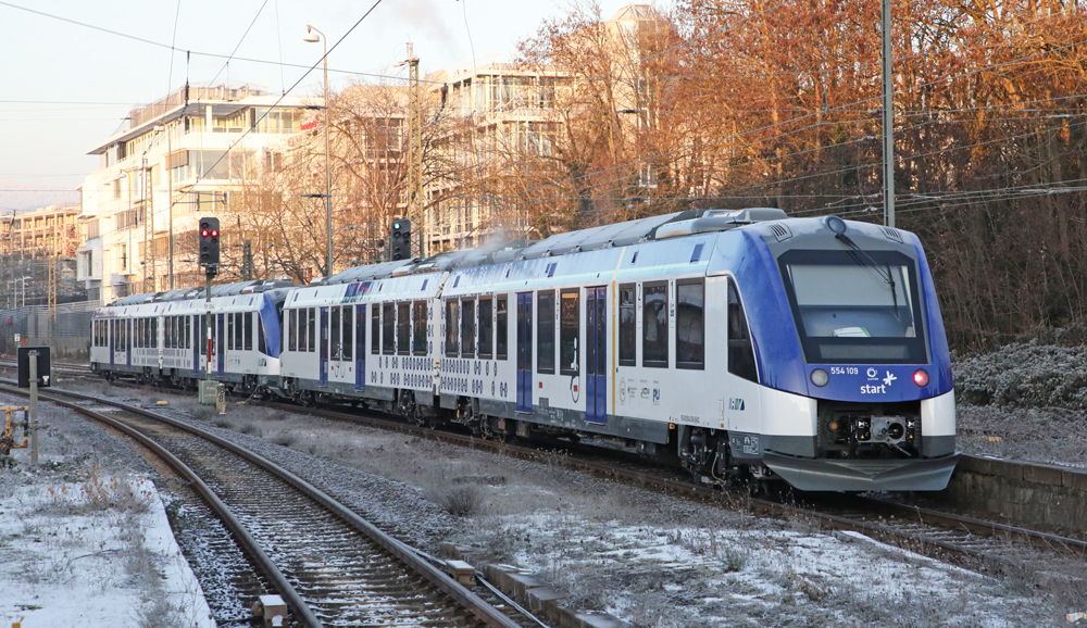 White and blue multiple-unit passenger trainset