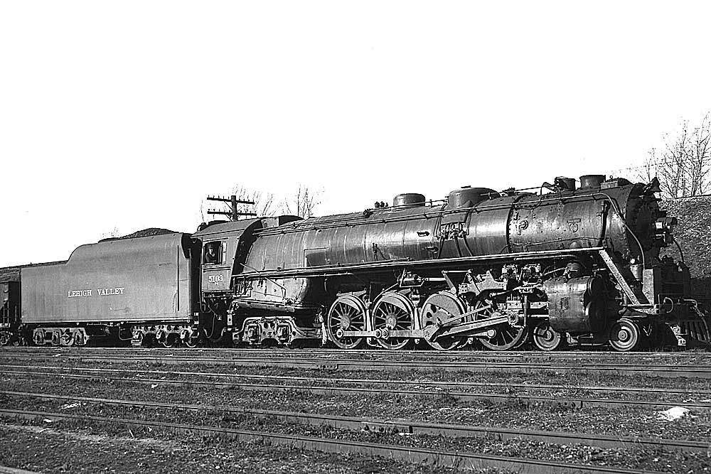 Steam locomotive in profile
