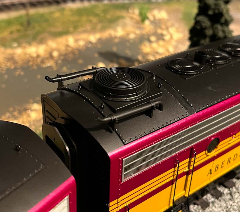 Lionel Aberdeen Carolina Western F9A fan and exhaust piping