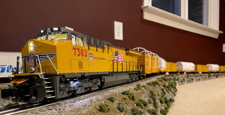 Lionel Union Pacific Rocket Booster Train