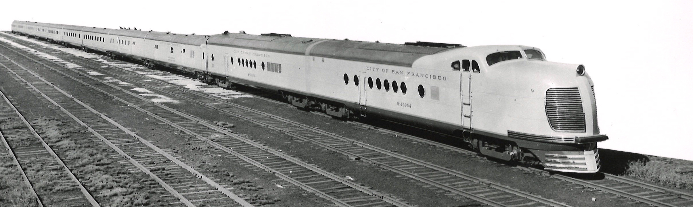 Early diesel-electric powered, streamlined trainset
