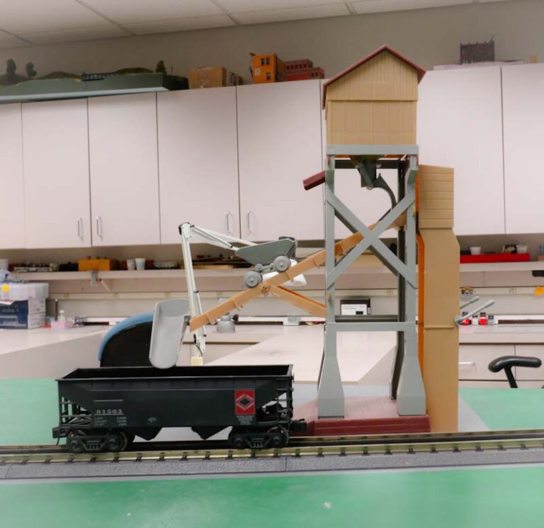 The Lionel Sandy Andy Gravel Loader with a hopper car