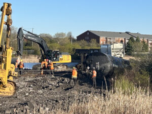 CN derailment in Ontario leads to small chemical leak - Trains