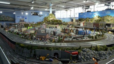 A visit to the Train Masters of Babylon layout