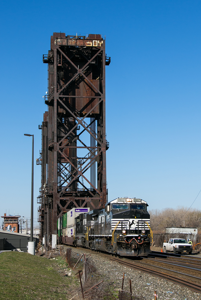 Norfolk Southern train crossing lift bridge