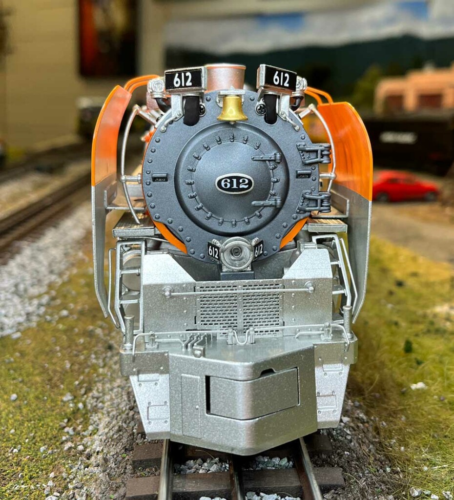 Lionel The Chessie Greenbrier front