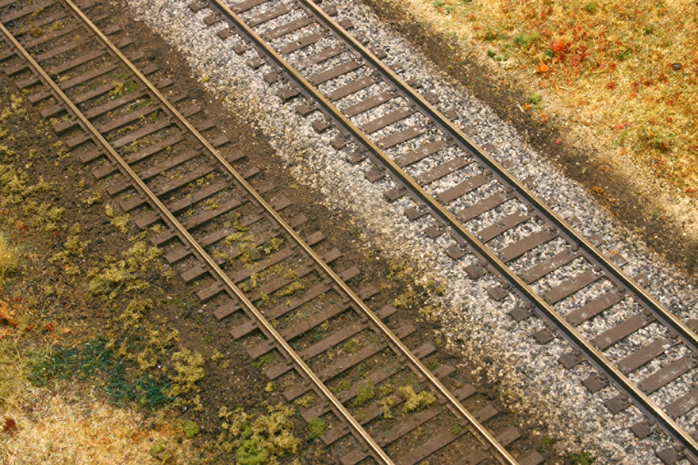 Color image showing HO tracks with different types of ballast.