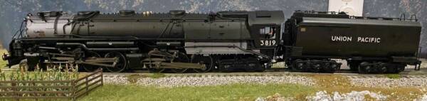 Lionel Brass Hybrid Challenger Union Pacific