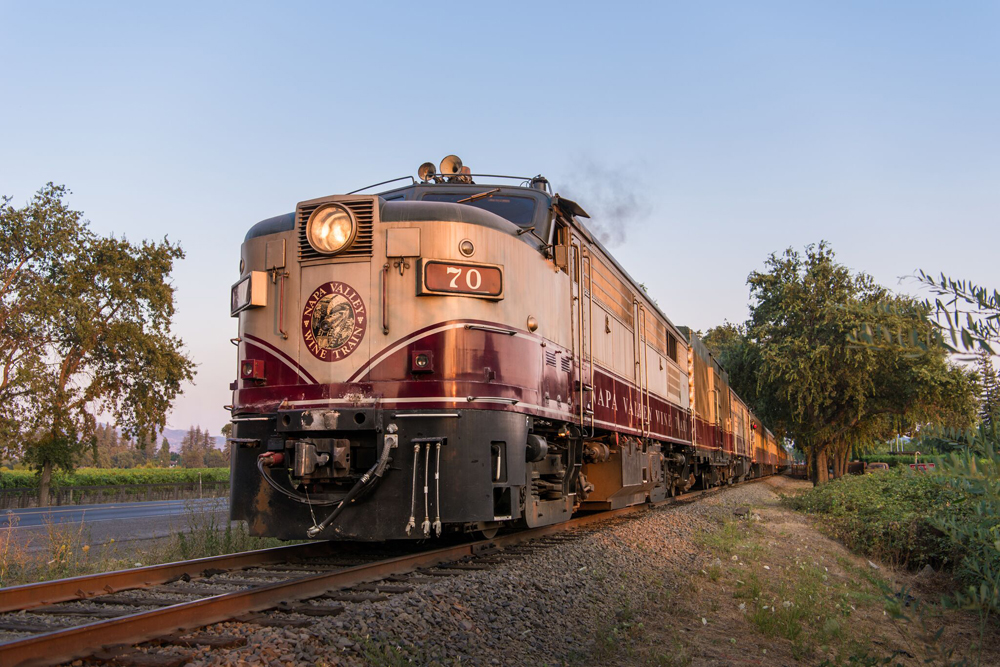 FPA4 locomotive in gold and maroon paint scheme