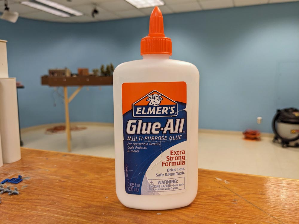 Lot of 2 Elmer's Glue-All Multi-Purpose Liquid Glue, Extra Strong- 4 oz.  Bottles