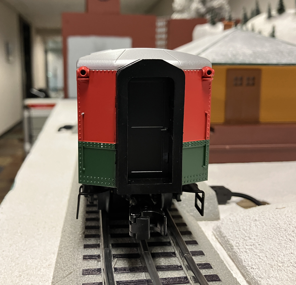 rear of railcar model