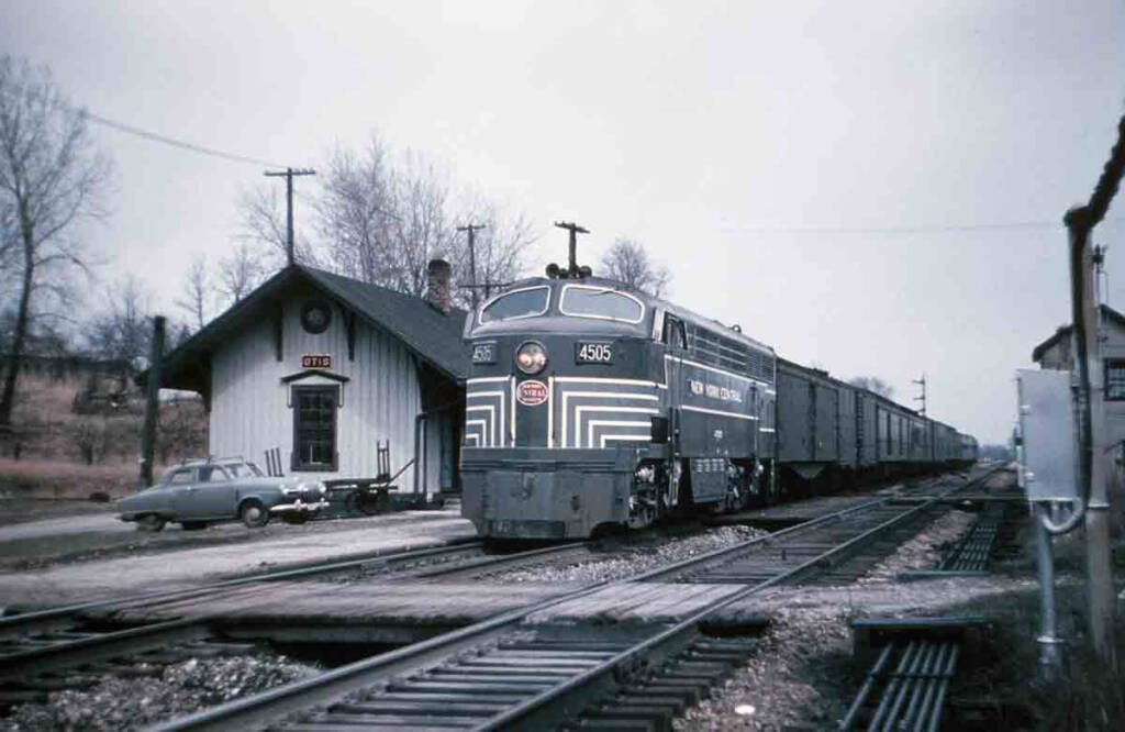 Central C-Liner and a Studebaker