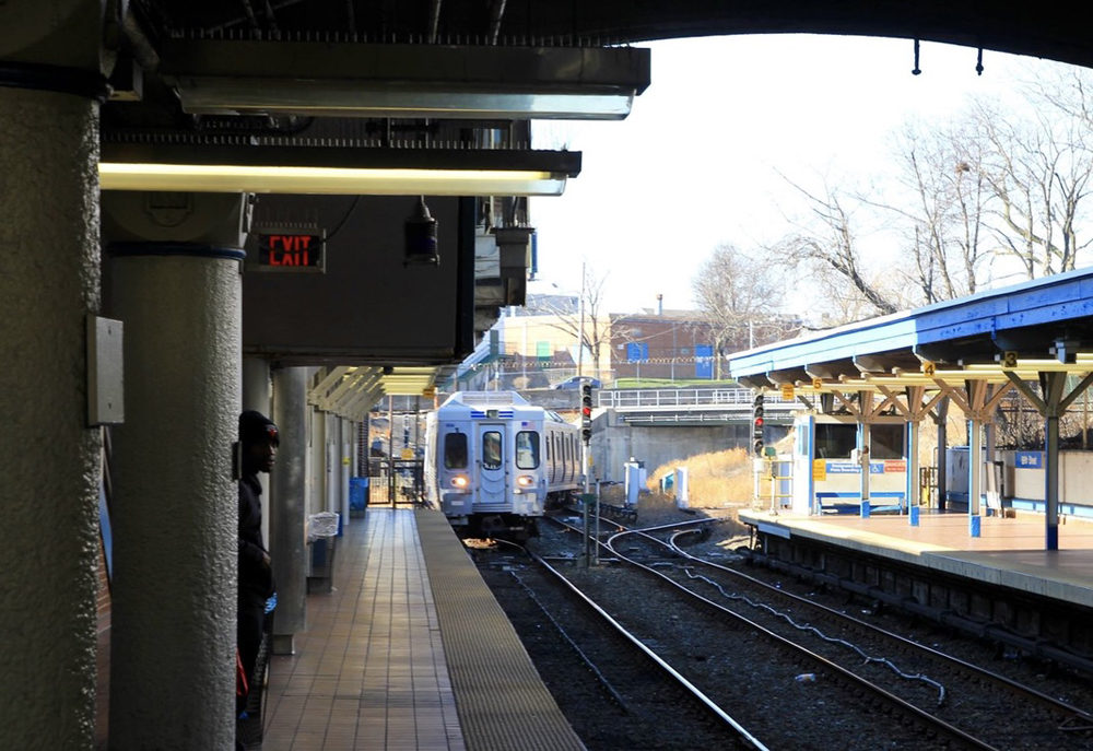 Stainless steel trainset arrives at station