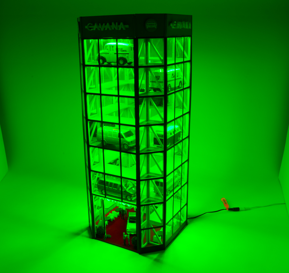 tall structure with green lights