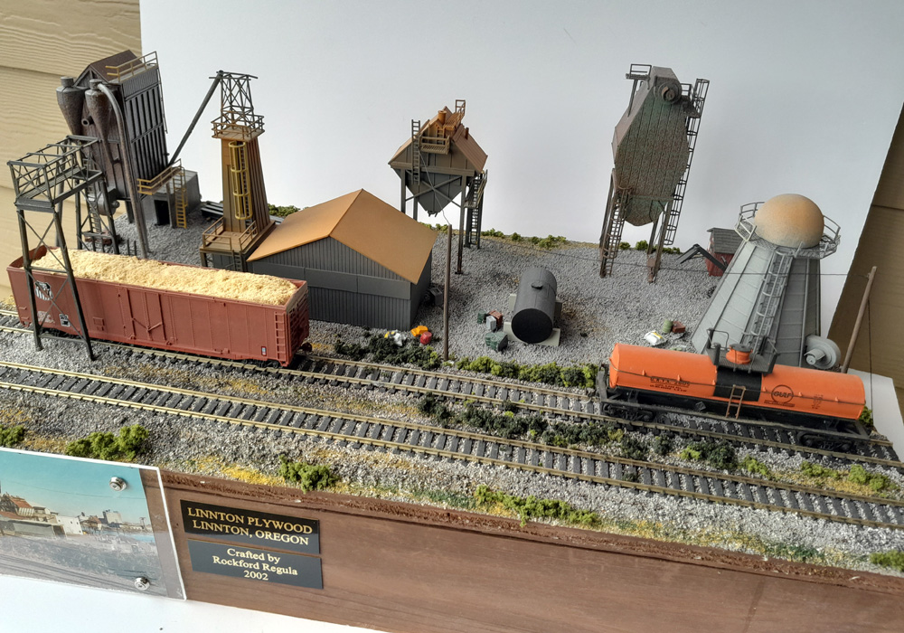 One way to dispose of a model railroad make dioramas Trains