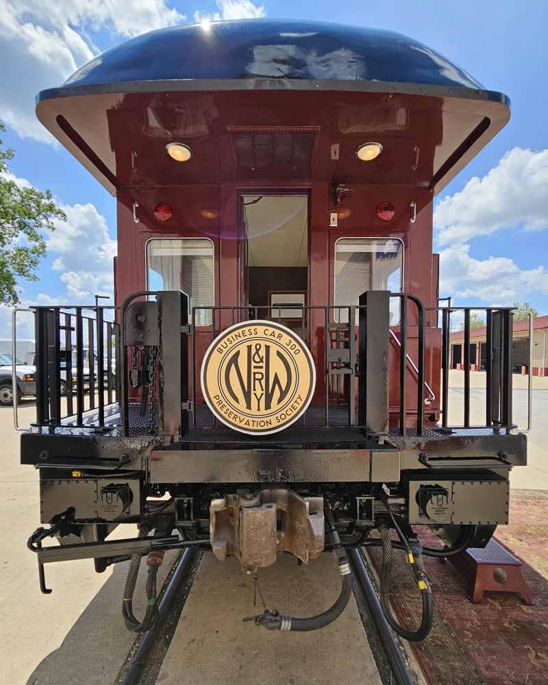 New photos showcase the debut of the restored N&W business car