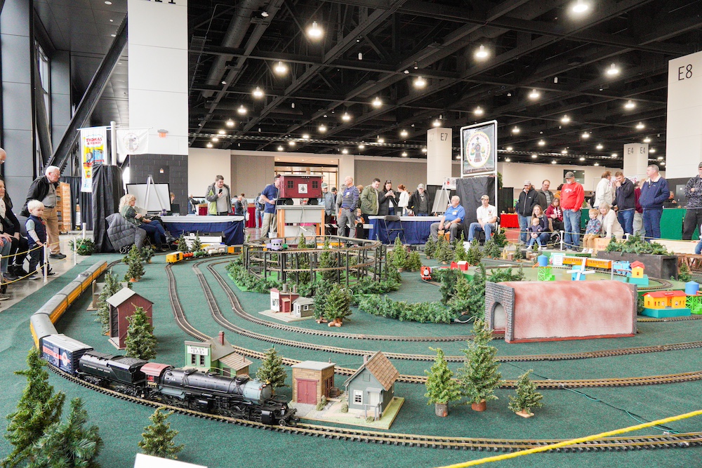 Large trains running on floor layout