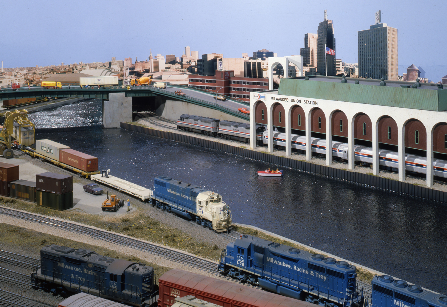 An image of Downtown Milwaukee on the original MRT staff model railroad layout