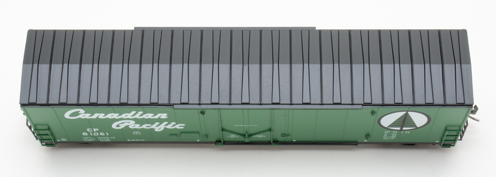 Color photo showing roof of HO scale boxcar.