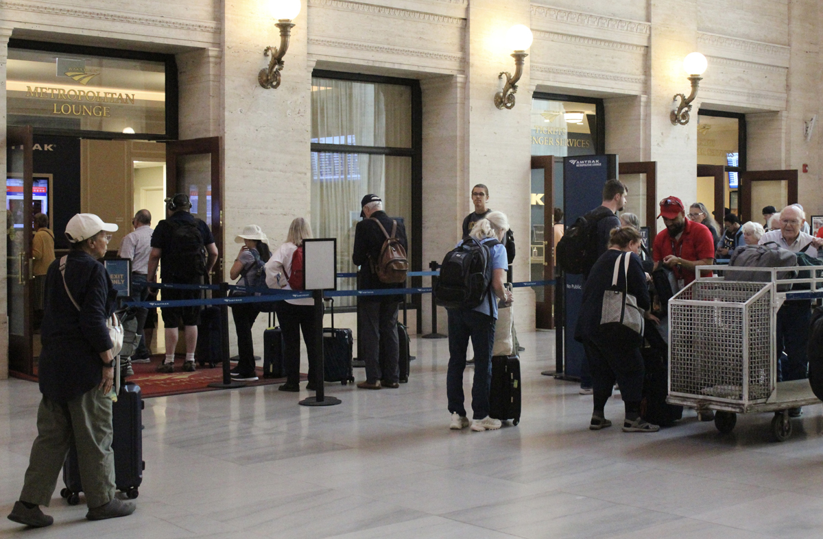 People lined up to enter lounge at Chicago Union Station