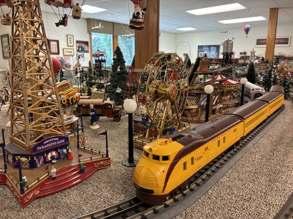 brown and orange model train on layout