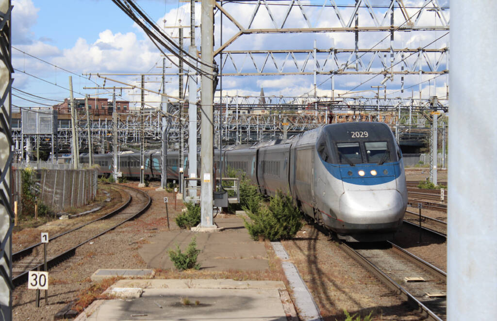 Streamlined electrified trainn approaching station