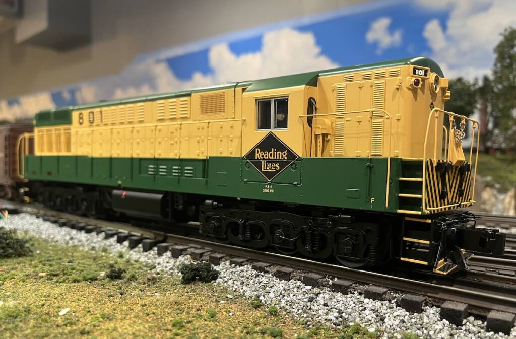 yellow and green model diesel locomotive